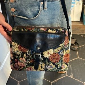 PATRICIA NASH Cross Body - Floral